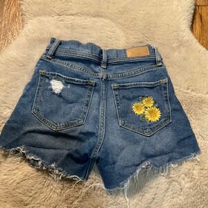 Hollister Denim Shorts Sunflower Embroidered Size 23 00 Womens Blue Raw Hem Dist